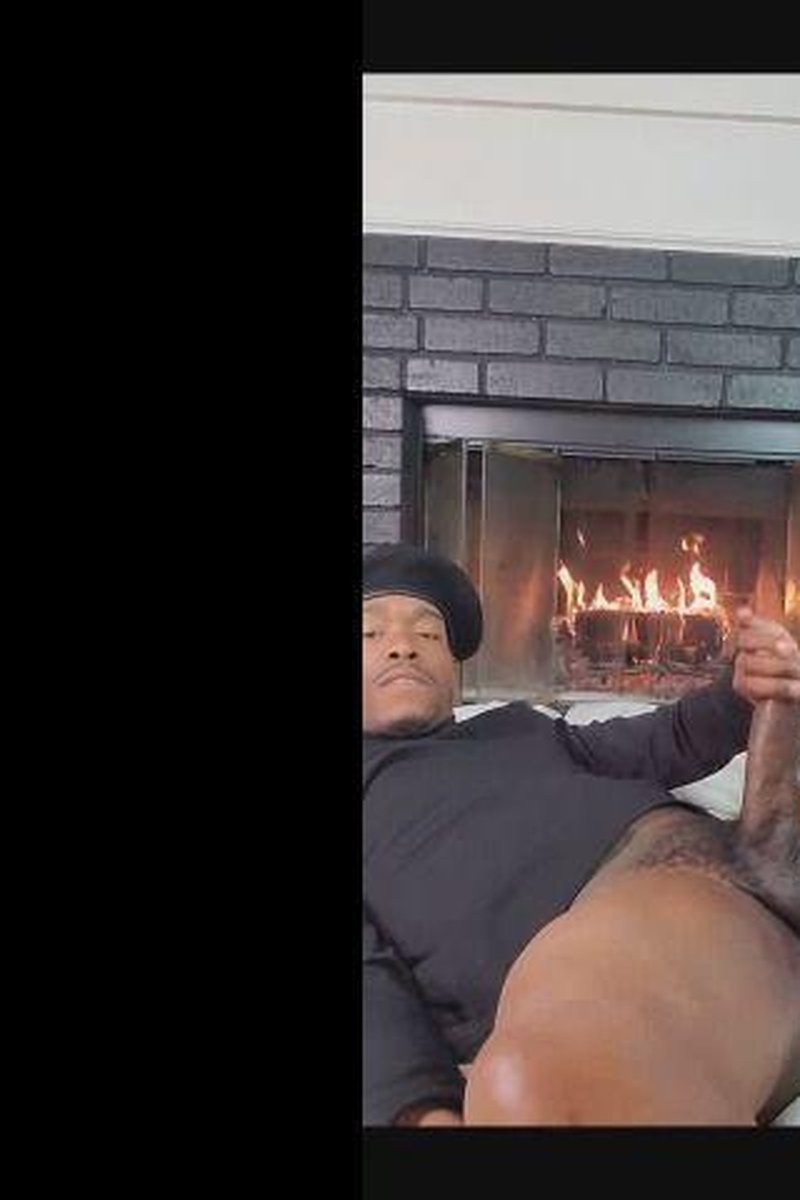 Dick By The Fire - Screenshot 1 of 4 - Black