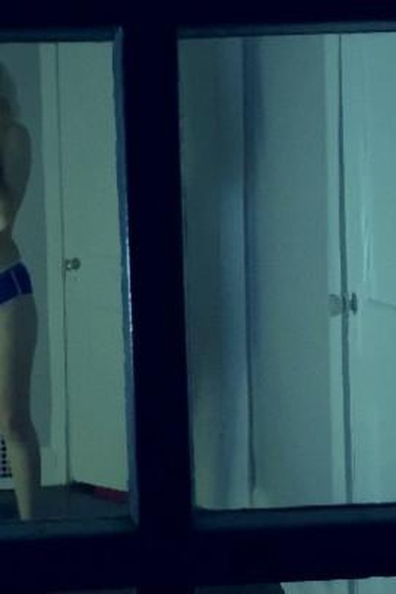 Clothes Stealing Ghost - Screenshot 1 of 4 - Ghost Fucking