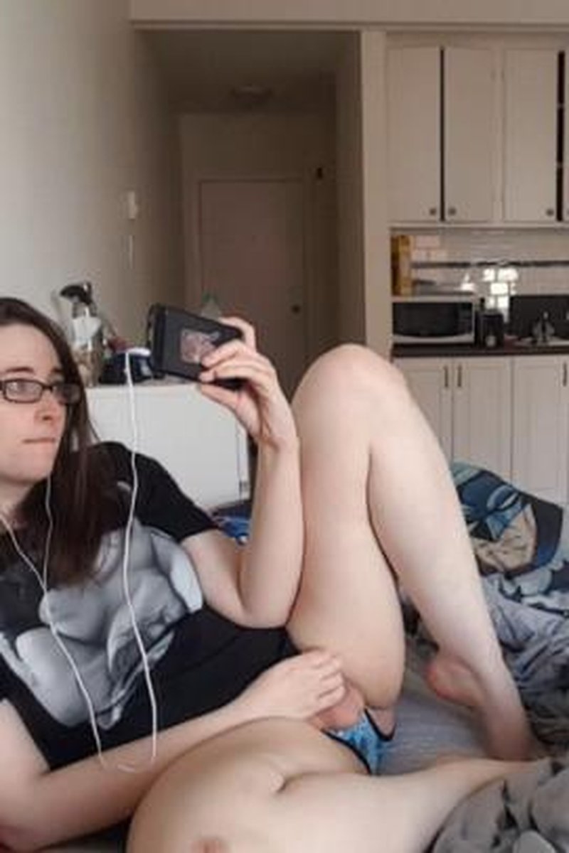 Side Part - Screenshot 1 of 4 - Anal Masturbation