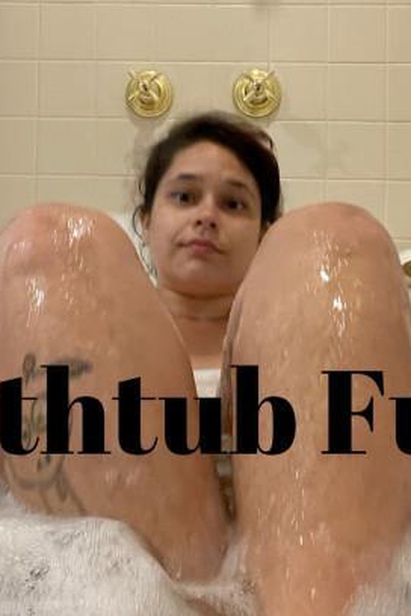 Bathtub Fun - Screenshot 1 of 4 - Bathroom