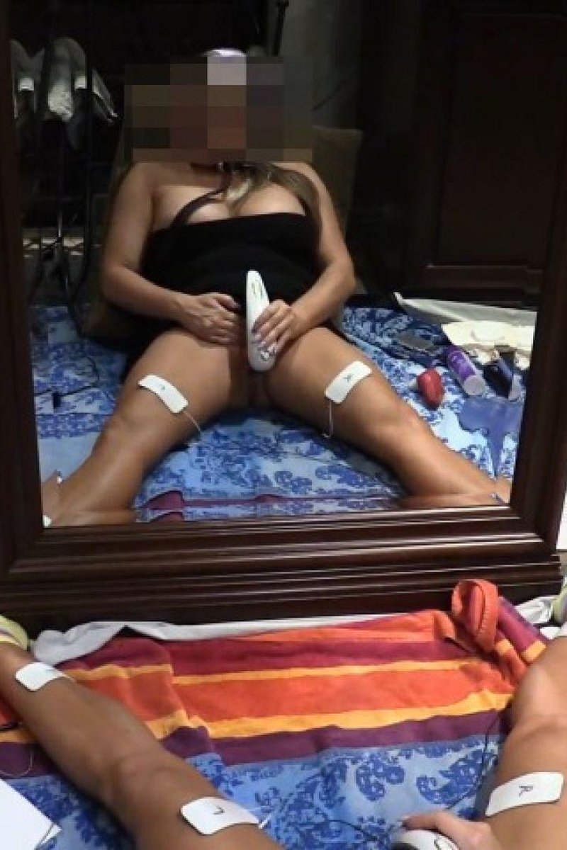 Electric E-Stim Orgasms - Screenshot 1 of 4 - Choking