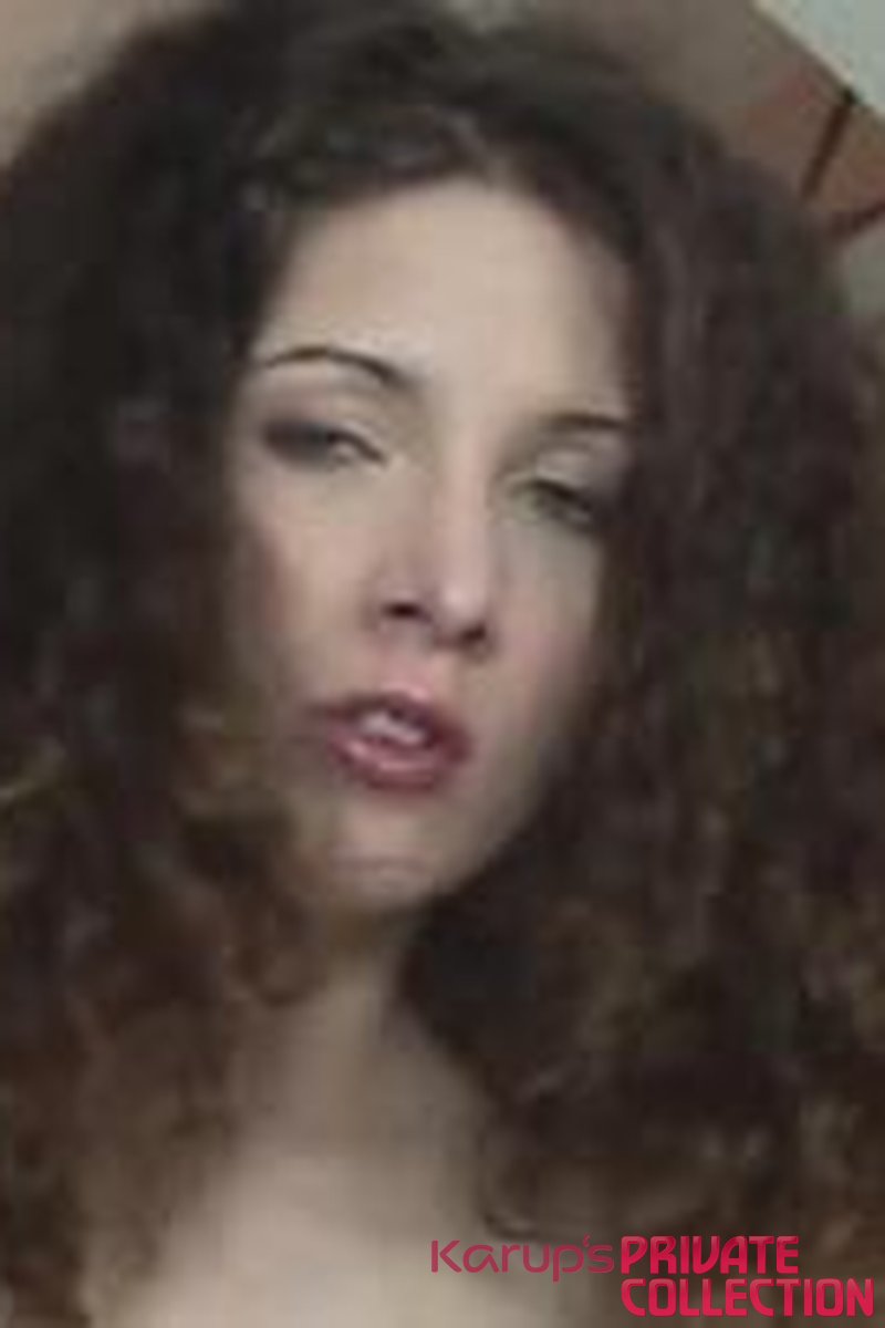 Leila - Screenshot 1 of 4 - Leila Styx