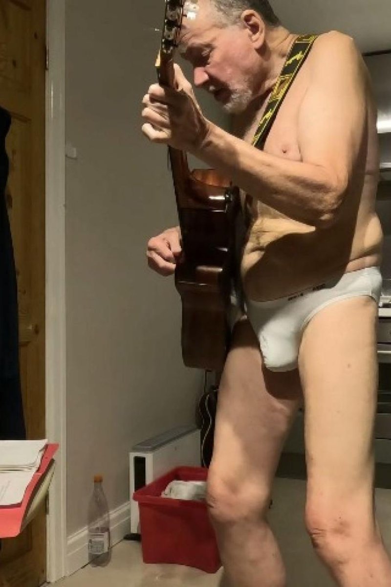 April Fool - Screenshot 1 of 4 - Musica