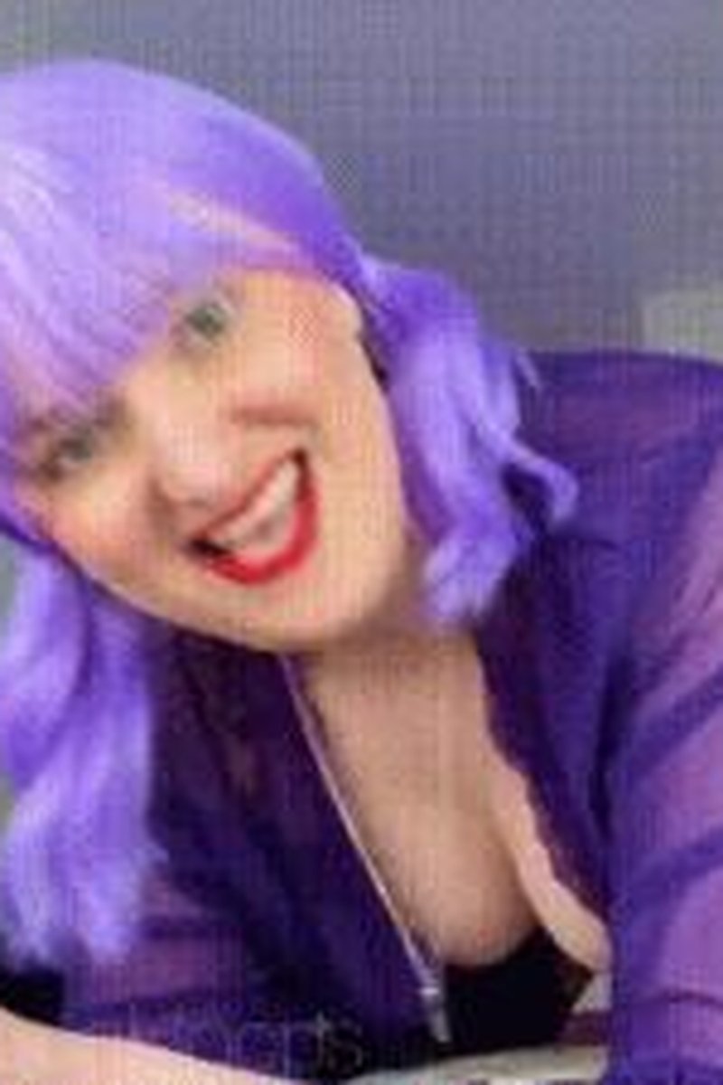 Cuck's Key On Anklet Chastity Cuckolding Foot Domination - Screenshot 1 of 4 - Bondage