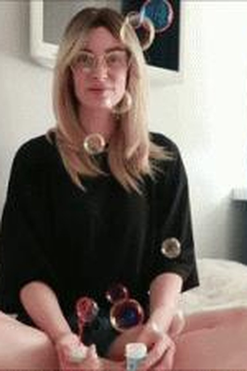 Blowing Shiny Bubbles Custom - Screenshot 1 of 4 - Asphyxiation