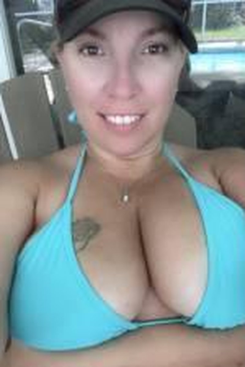 Titty Drop! - Screenshot 1 of 4 - Big Tits