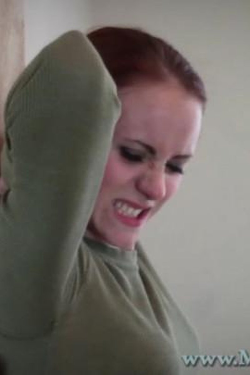 Pillar Pushing - Screenshot 1 of 4 - Bondage