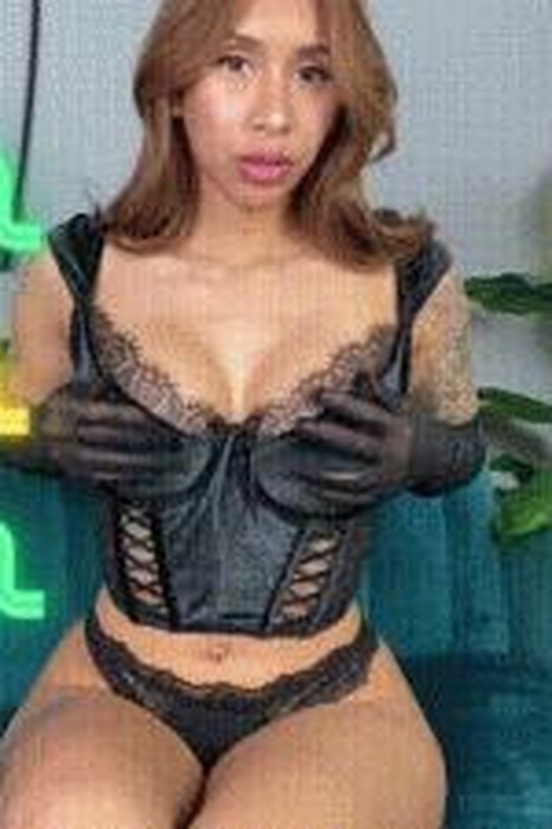 Sensual JOI - Screenshot 1 of 4 - Curvy
