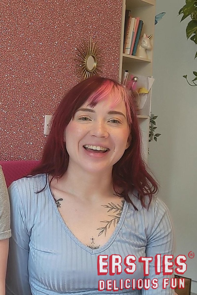 Interview - Screenshot 1 of 4 - European