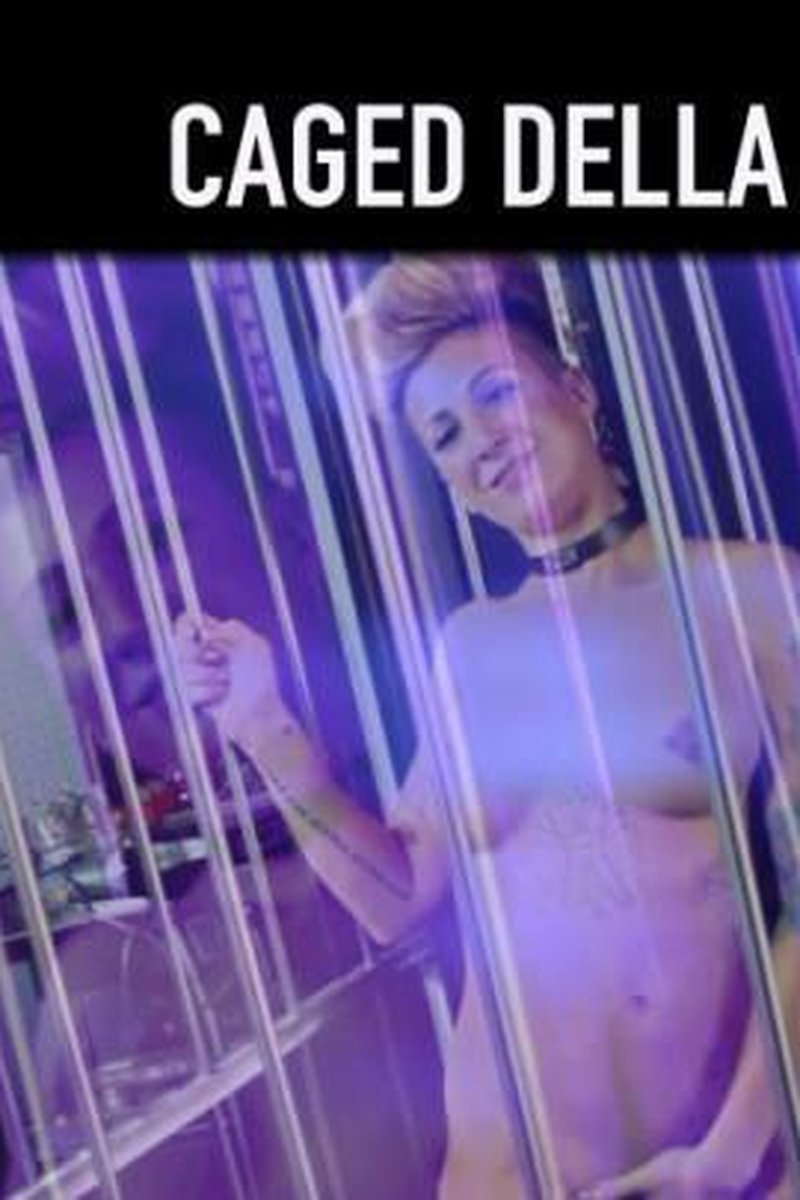 Caged Della - Screenshot 1 of 4 - Babes