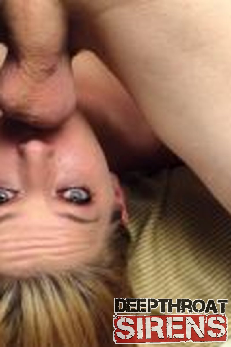 To the Balls! - Screenshot 1 of 4 - Blowjob