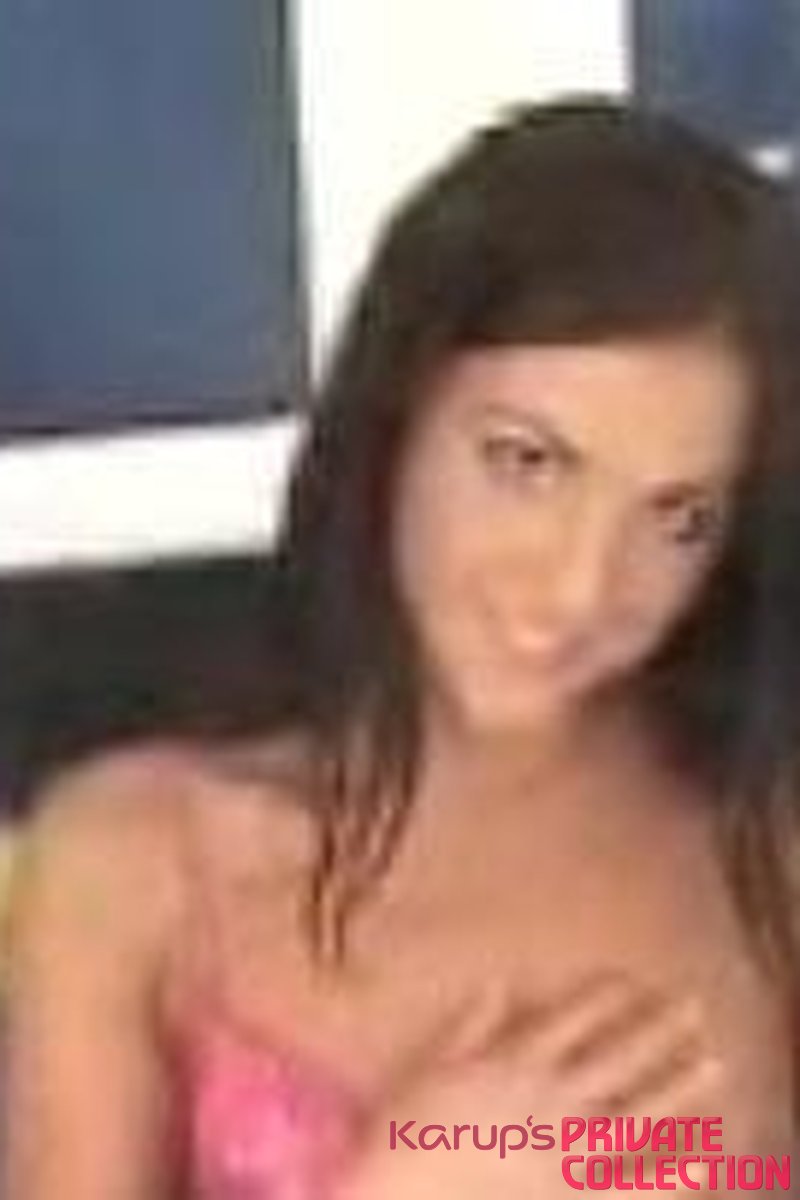 Csilla - Screenshot 1 of 4 - Csilla 258