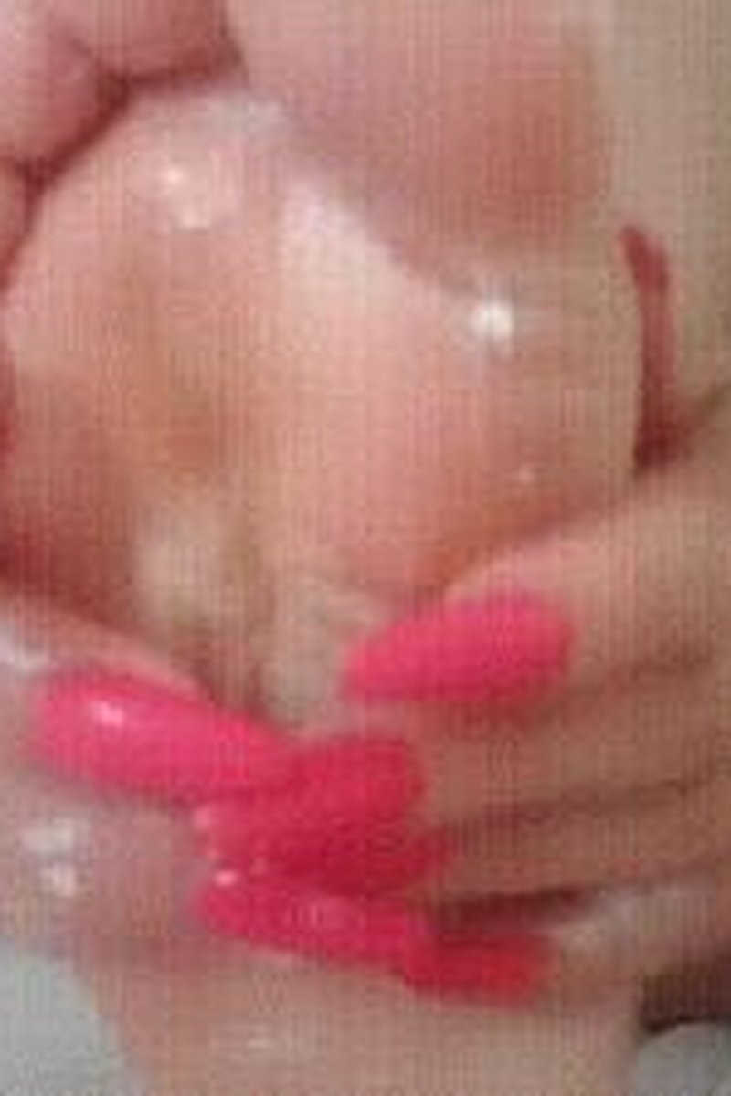 Stare And Stroke Slave - Screenshot 1 of 4 - Foot Fetish