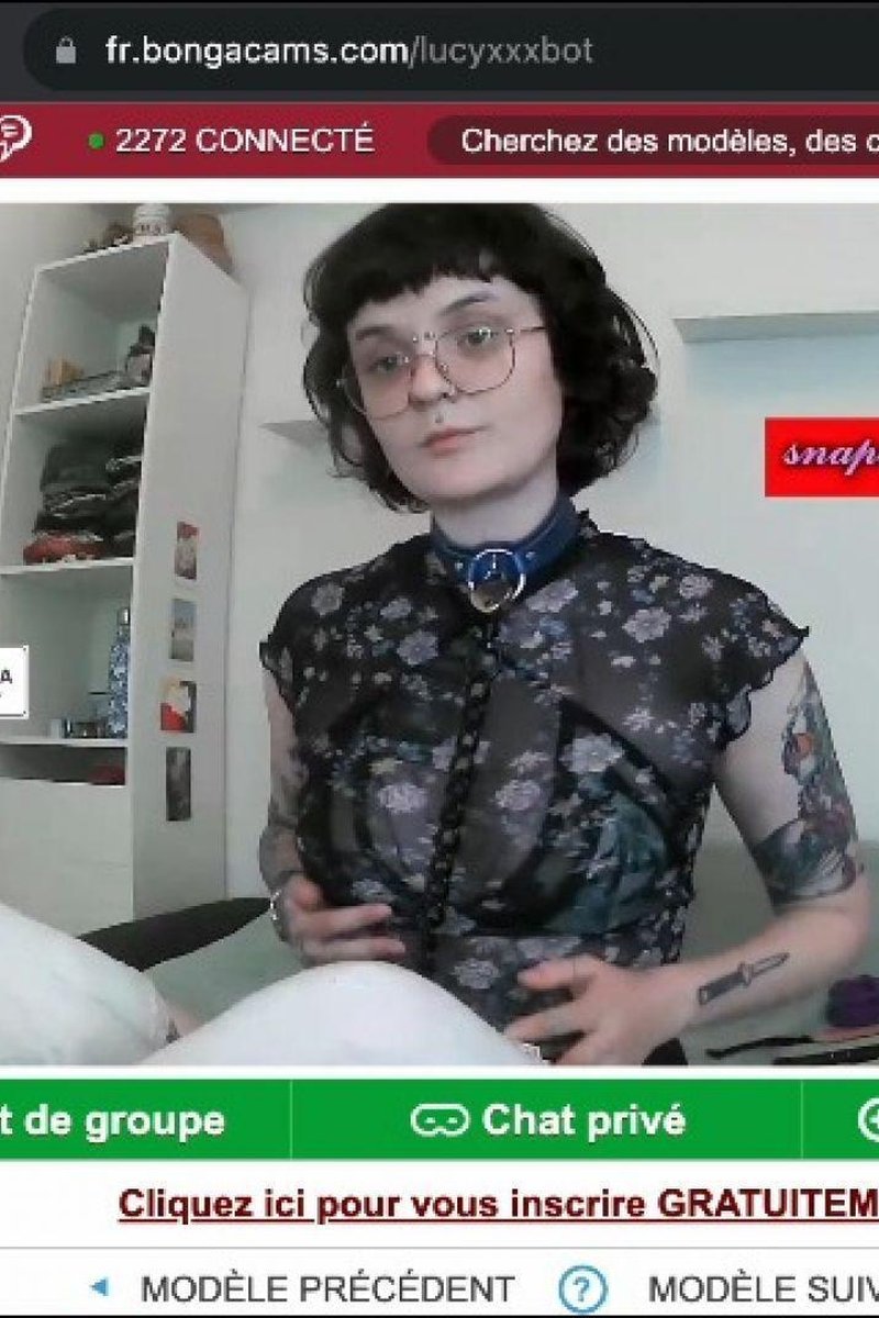 Slut Teasing Live - Screenshot 1 of 4 - Alternative Girl