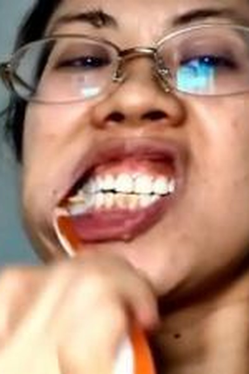 Tooth Brush And Mouth Tour Vol 6 - Screenshot 1 of 4 - Mouth Fetish