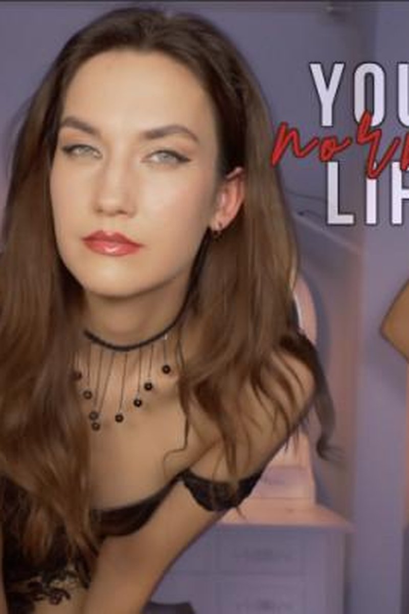 Your Normal Life - Screenshot 1 of 4 - Body Worship