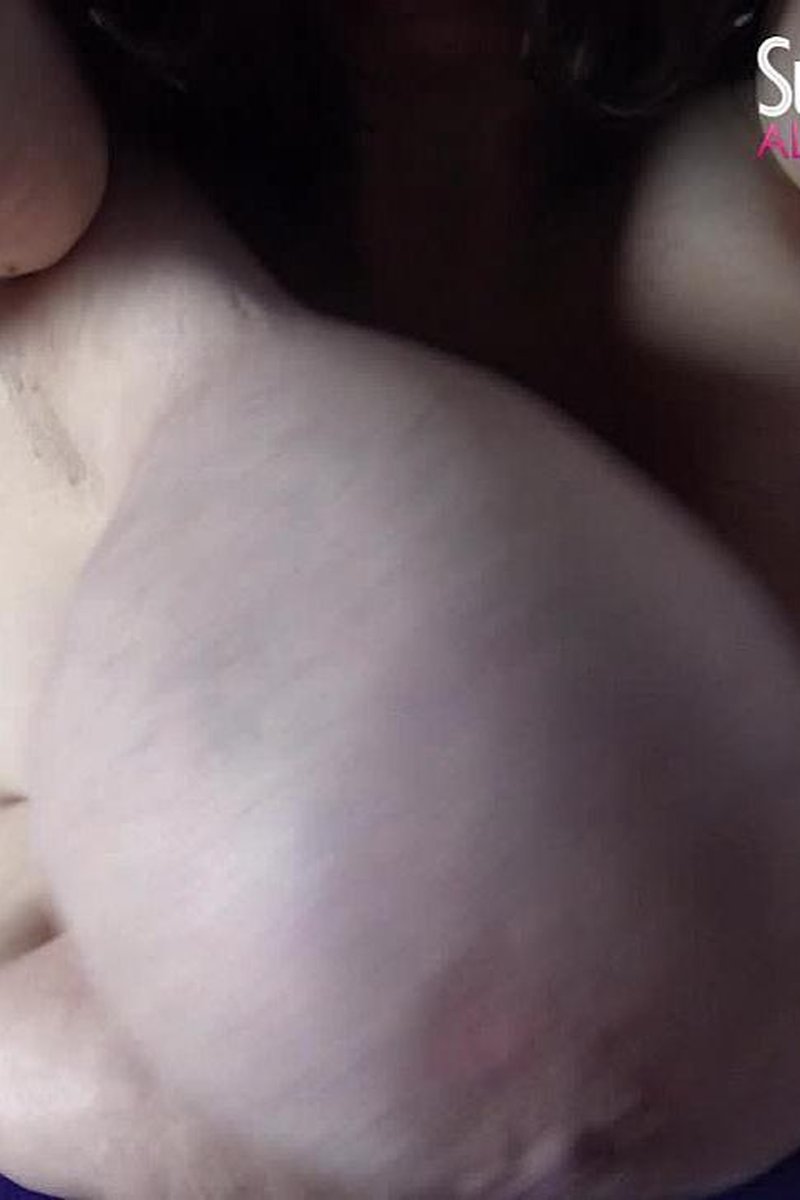 Suzie 44K Massive Breasts - Screenshot 1 of 4 - Suzie Q Aka Suzie 44k