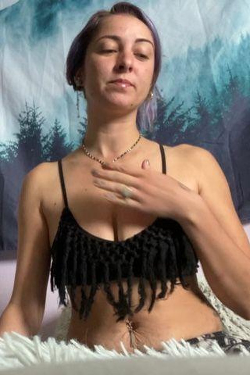 Burping - Screenshot 1 of 4 - Big Tits