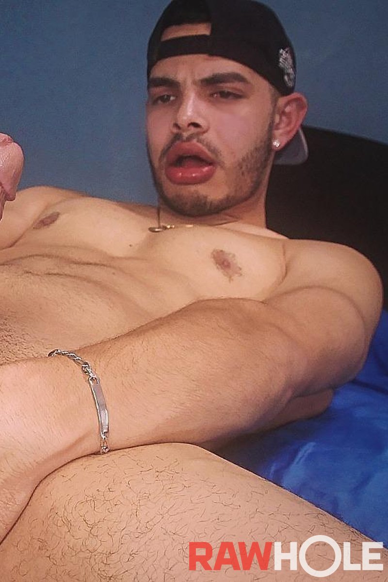 Papi Pulls His Peepee - Screenshot 1 of 4 - Anal