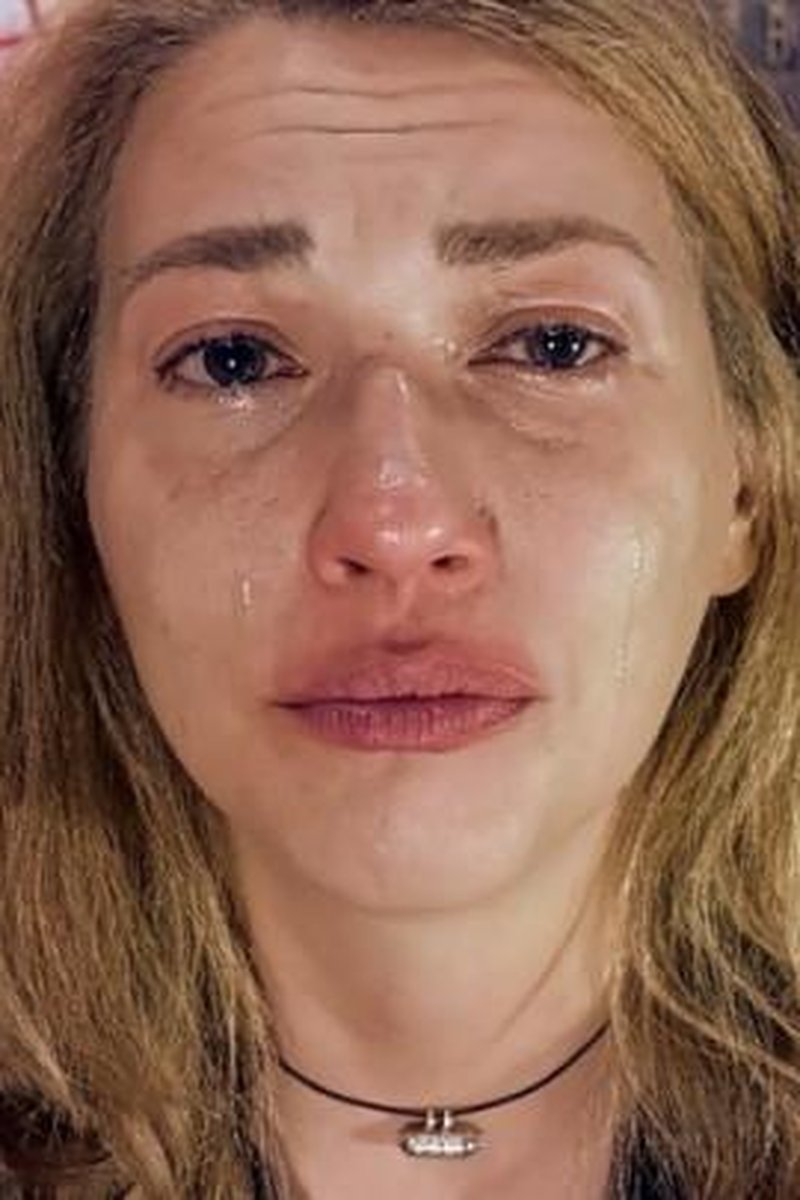 Tears - Screenshot 1 of 4 - Crying