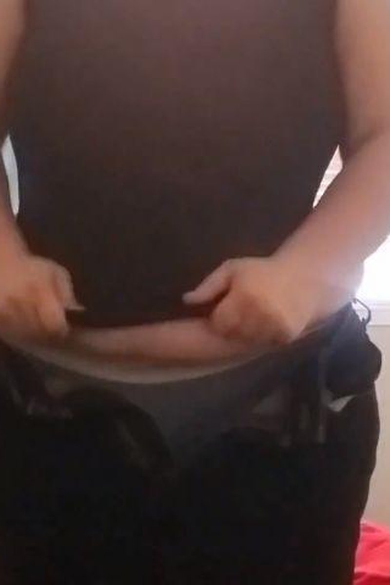 Getting Dressed - Screenshot 1 of 4 - Transgender