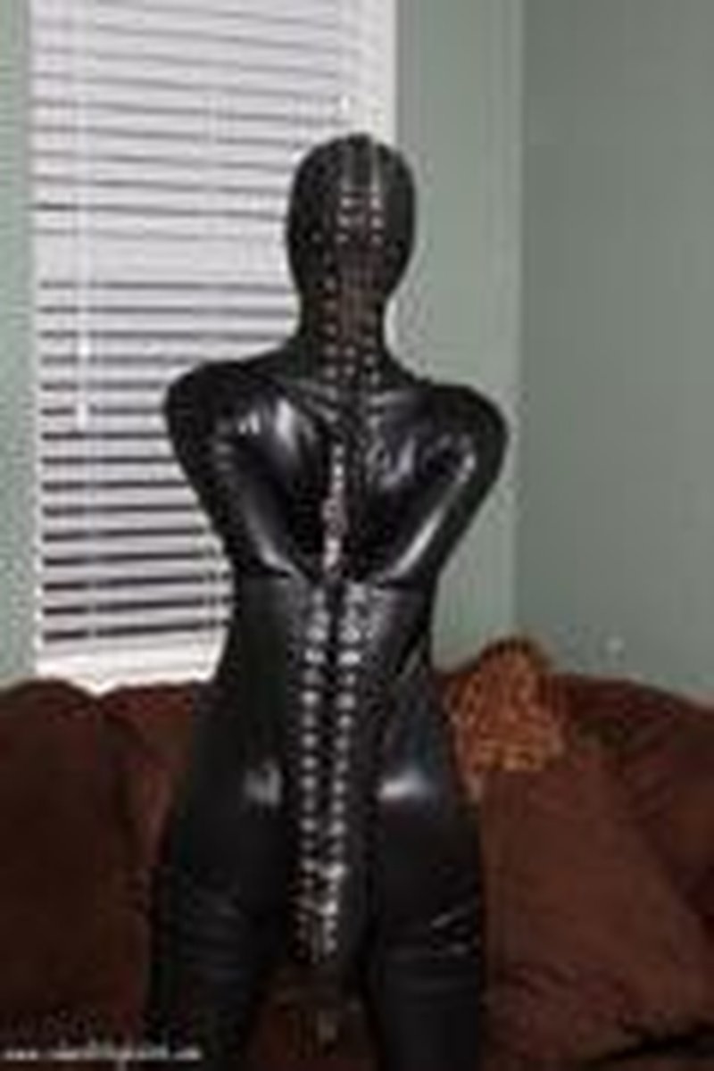 Transformation - Screenshot 1 of 4 - Bondage