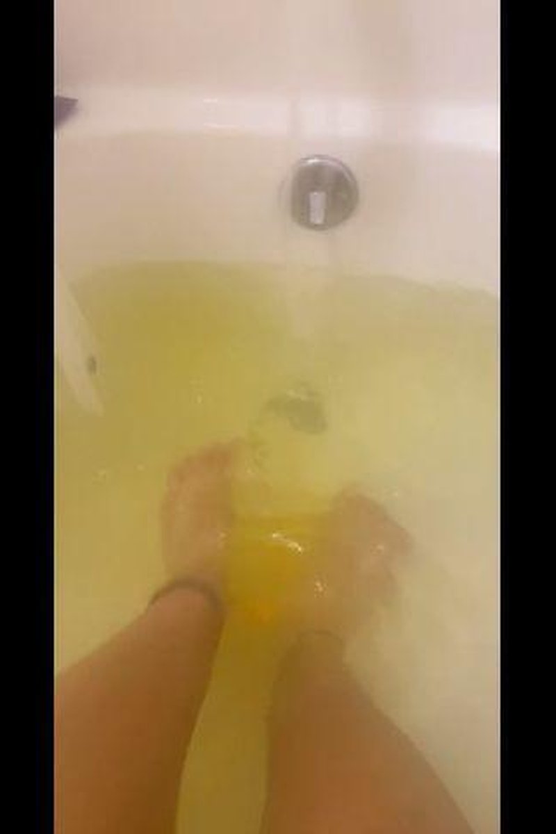 Bath Time - Screenshot 1 of 4 - Bathroom
