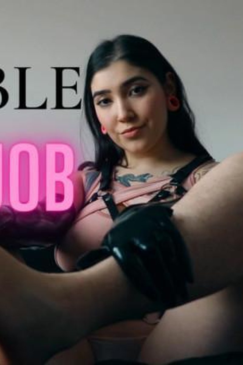 Double Footjob - Screenshot 1 of 4 - Femdom