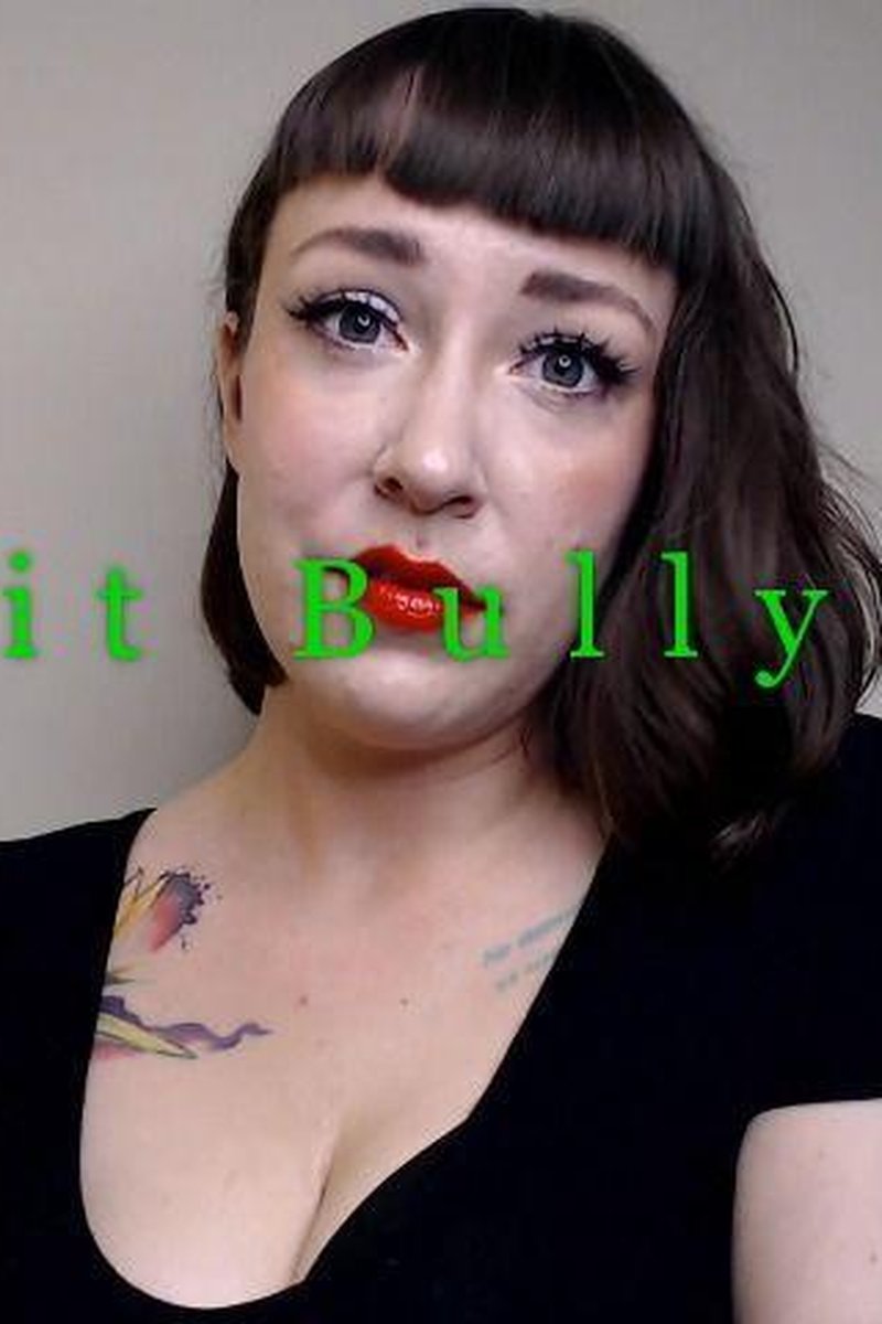 Spit Bully - Screenshot 1 of 4 - Chewing