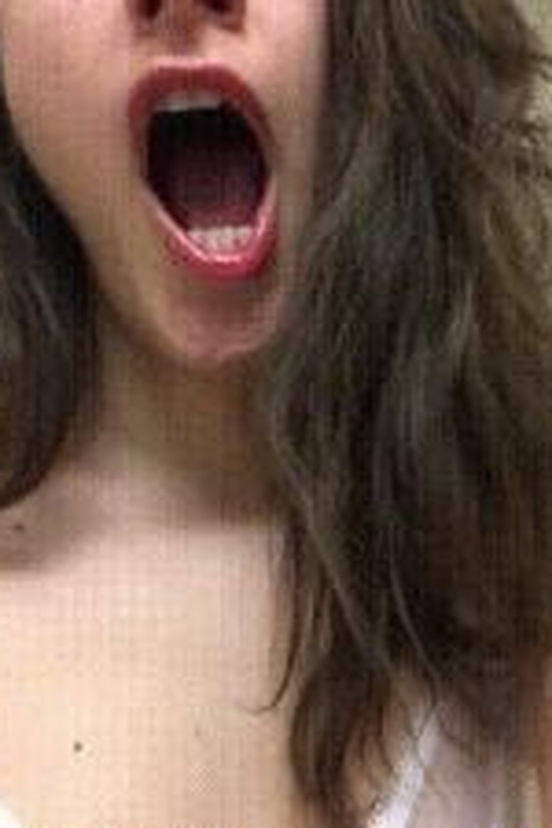 Yawning Compilation - Screenshot 1 of 4 - Armpit Fetish
