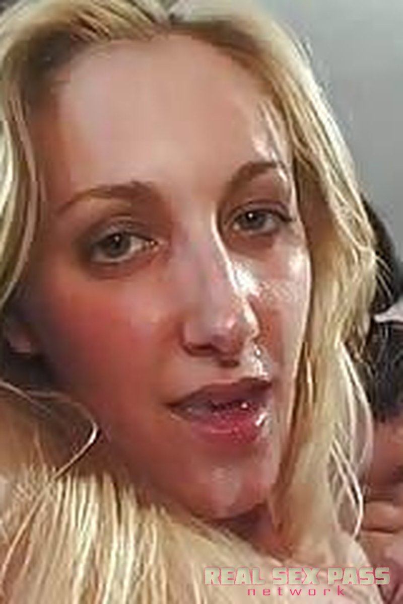 Angel - Screenshot 1 of 4 - Blonde Hair (Female)