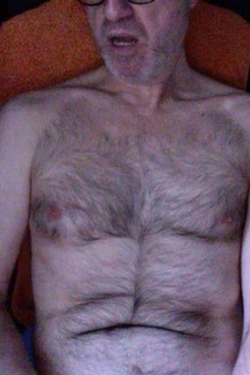 Live Session - Screenshot 1 of 4 - Beards
