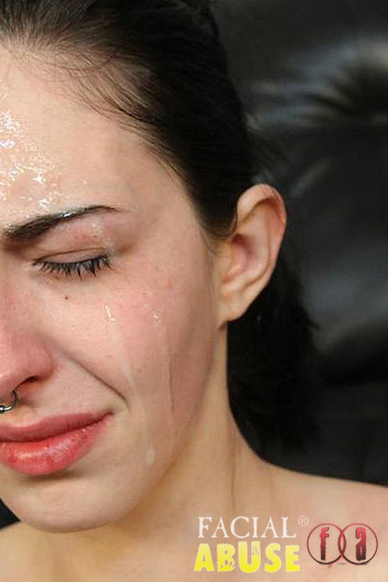 Rosalyn Winter - Screenshot 1 of 4 - Blowjob