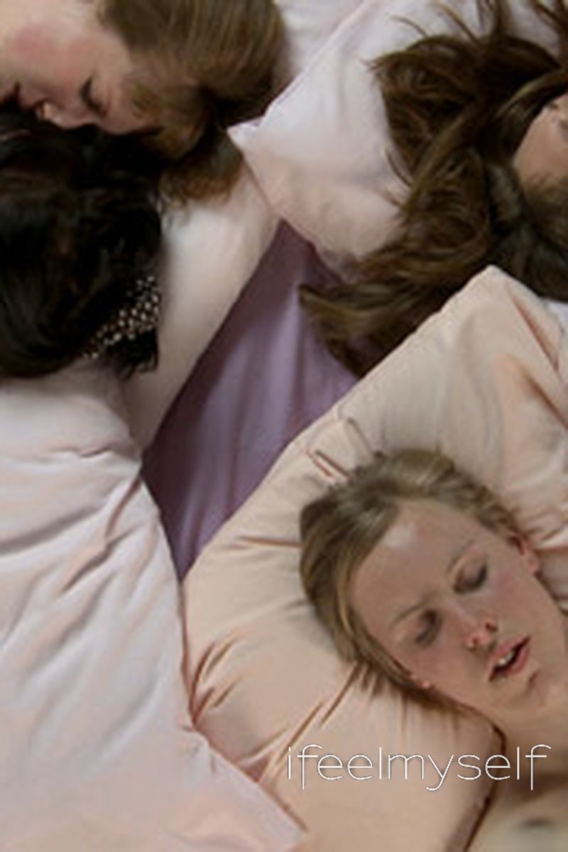 Quadruplication 3 - Screenshot 1 of 4 - Hairy Pussy