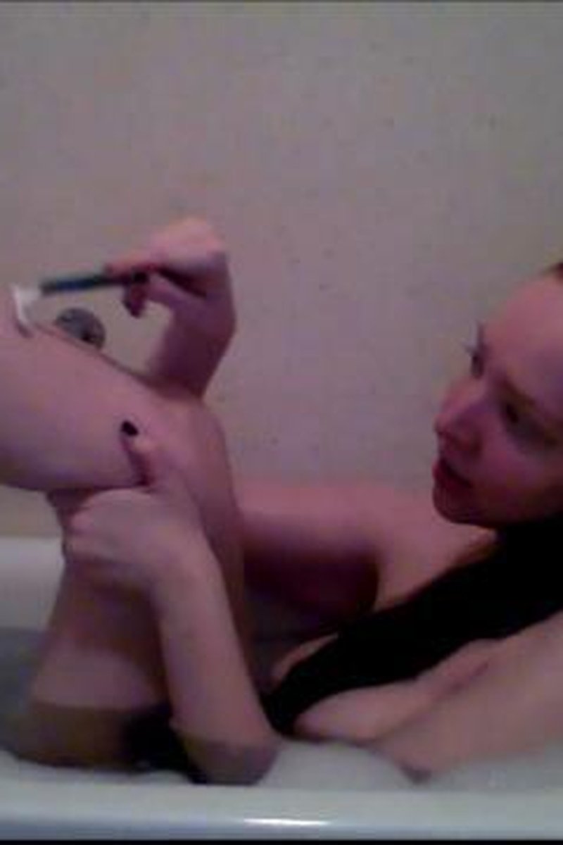Bath Time - Screenshot 1 of 4 - BBW