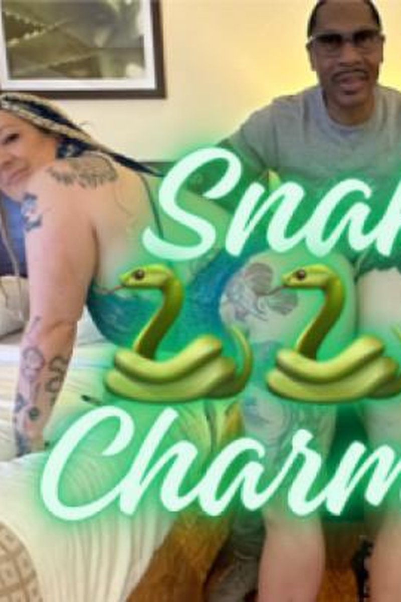 Snake Charmers - Screenshot 1 of 4 - BBC