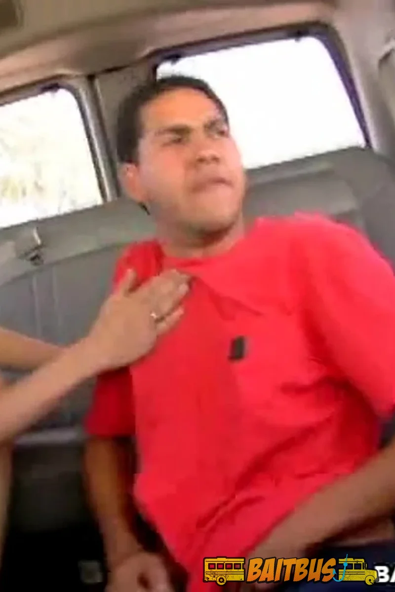 Taking the Wrong Bus - Screenshot 1 of 4 - Anal