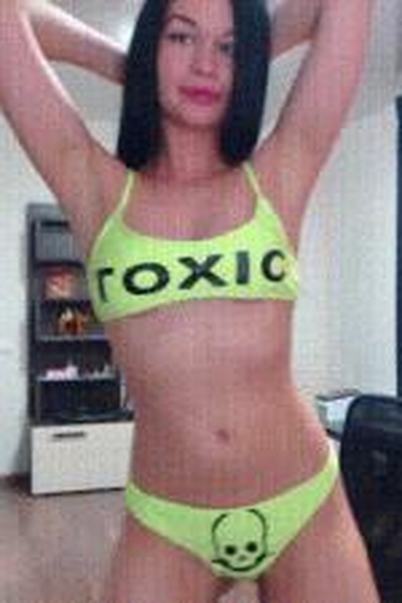 Zero Two Dance - Screenshot 1 of 4 - Big Tits