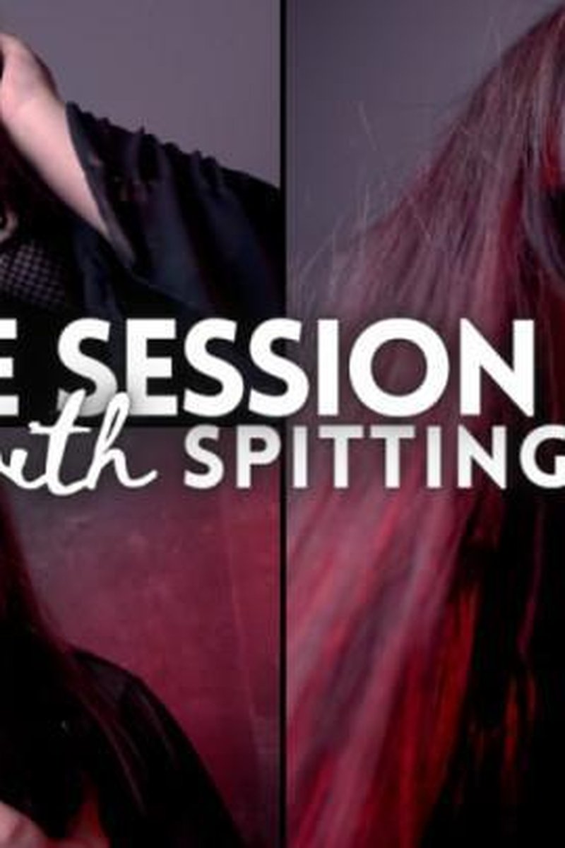 Domme Session: Spitting - Screenshot 1 of 4 - Curvy