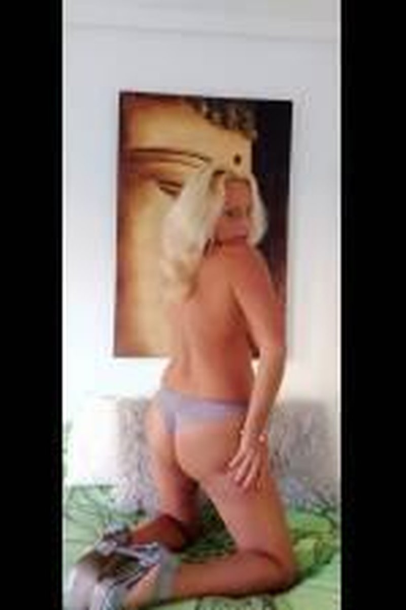 Lari Maxk - Screenshot 1 of 4 - 69