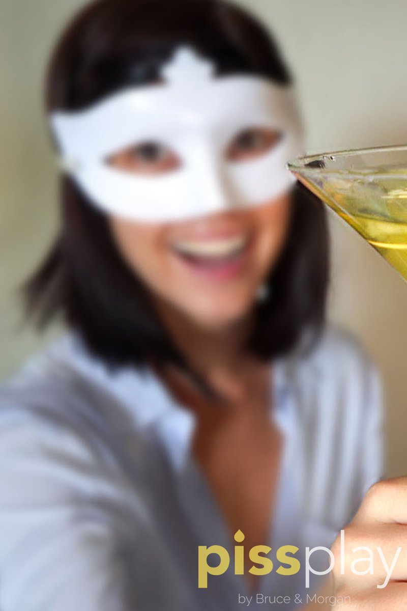 Dirty Martini - Screenshot 1 of 4 - Cum Eating