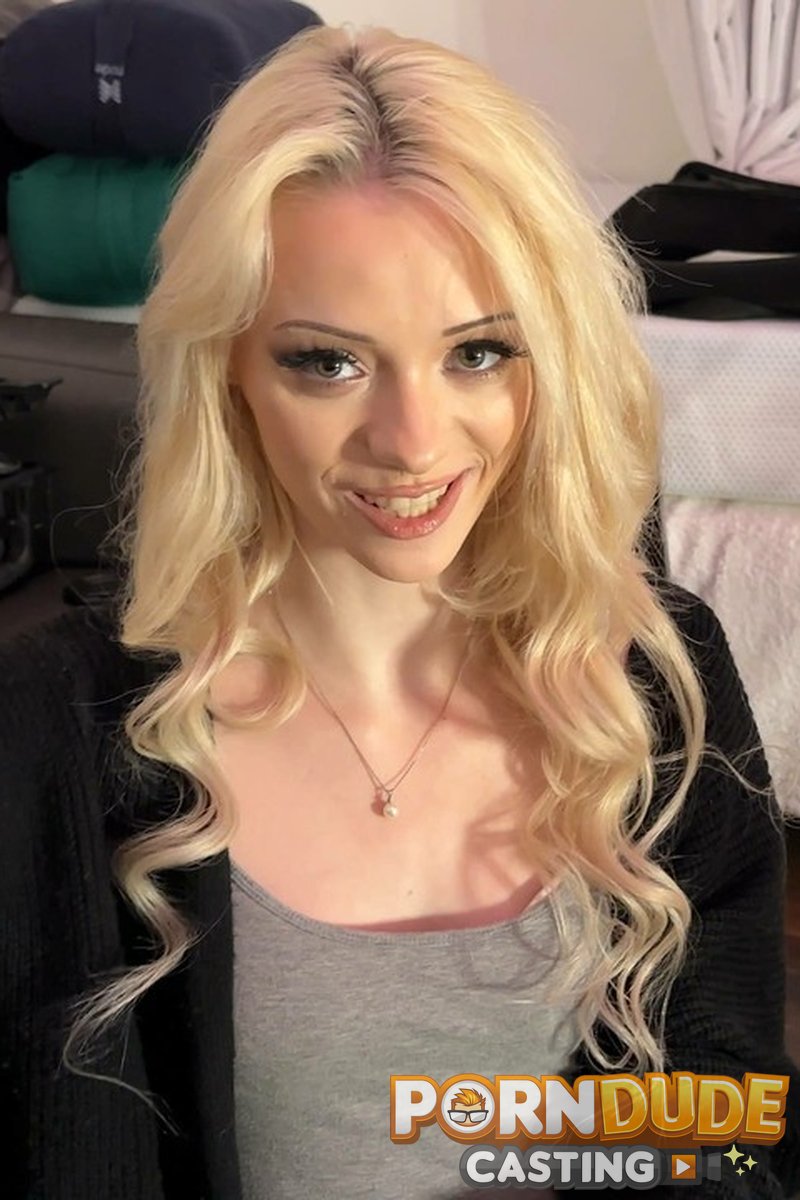 Cecelia Taylor - Screenshot 1 of 4 - Blond Hair