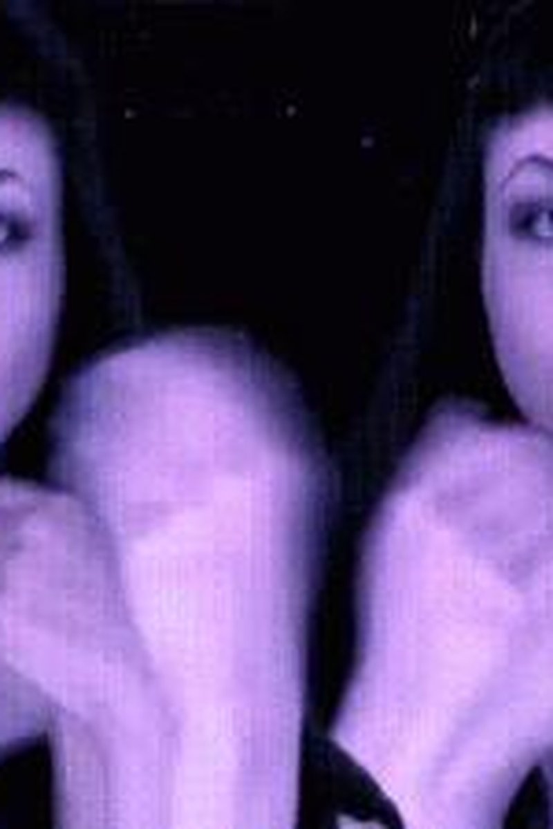 Mesmerized Into Send - Screenshot 1 of 4 - Brown Hair