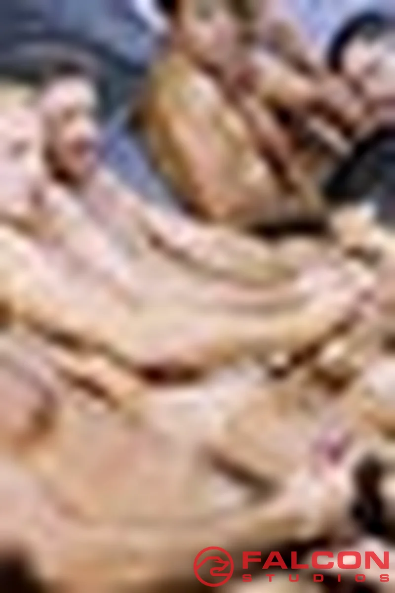 Hazed - Screenshot 1 of 4 - Cumshot