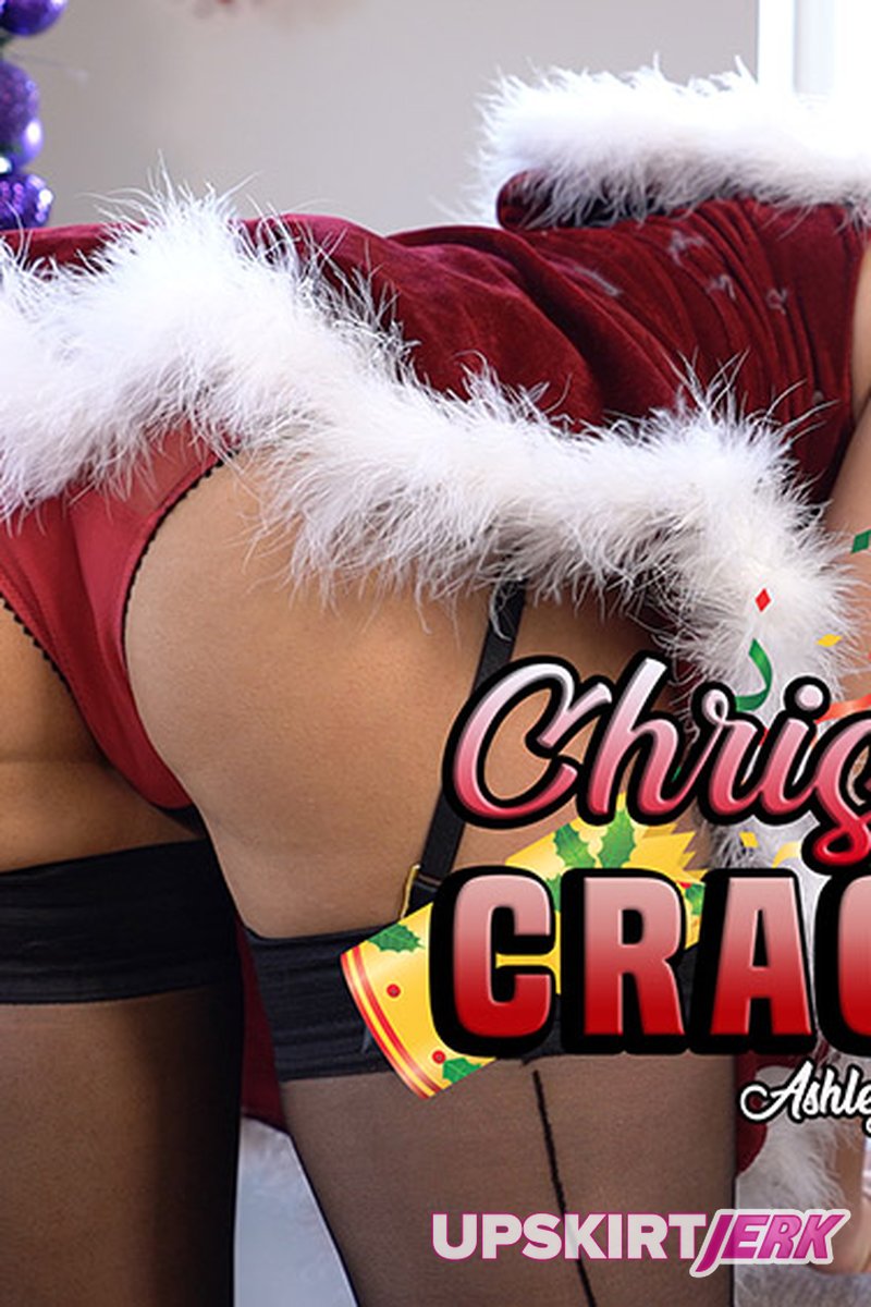 Christmas Cracker - Screenshot 1 of 4 - Ass Fetish