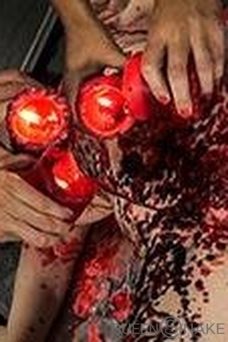 Waxed - Screenshot 1 of 4 - BDSM