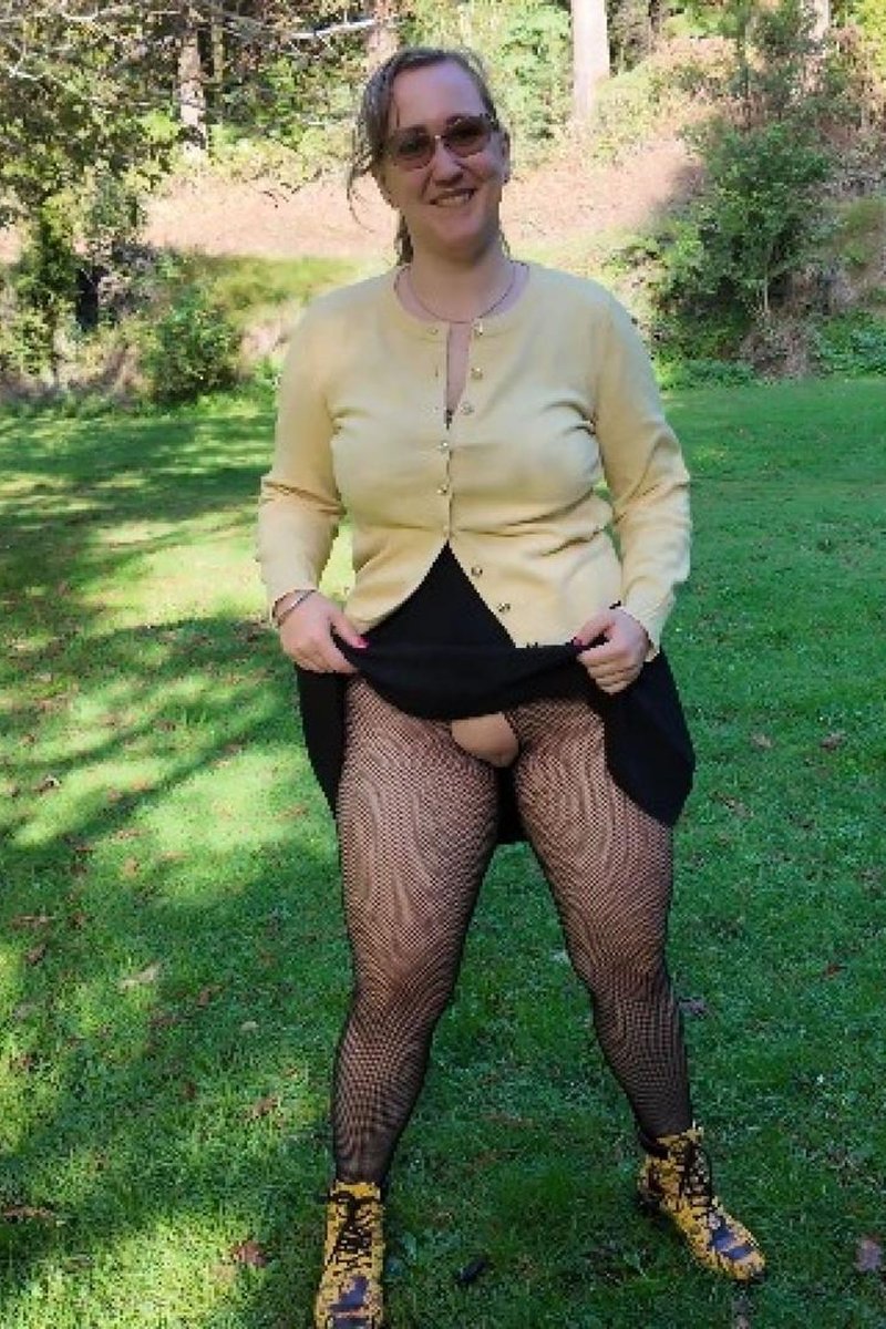 TP-manyvidsheidiblaze-hidden-by-the-lake-masturbating-while-dex-is-watching