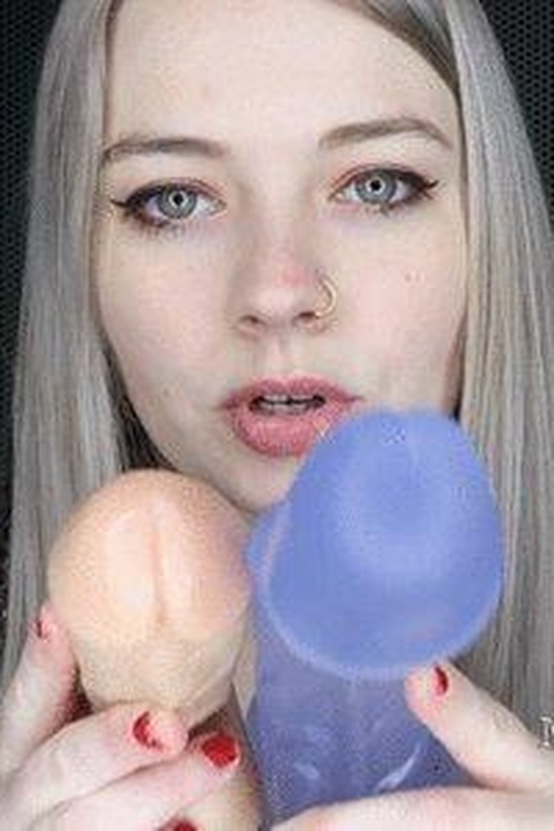 Doublestuffed - Screenshot 1 of 4 - Blonde Hair (Female)