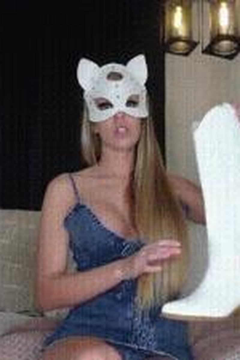 Boot Bitch - Screenshot 1 of 4 - Bitch