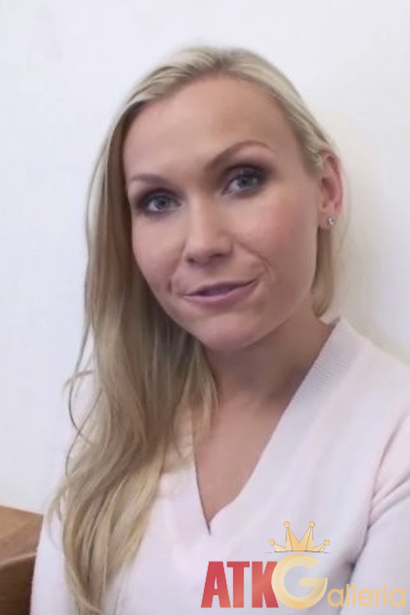 Michaela - Interview - Screenshot 1 of 4 - Michaela